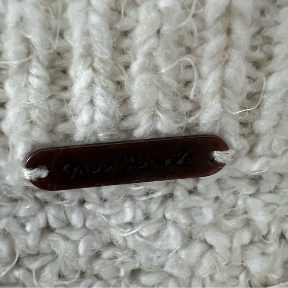 Free People Every Cloud Pullover Cable knit Collared Sweater Small White - Picture 8 of 8